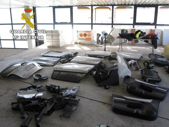 La Guardia Civil desmantela en Cabanillas una organización criminal dedicada al robo de vehículos que vendían en Europa del Este