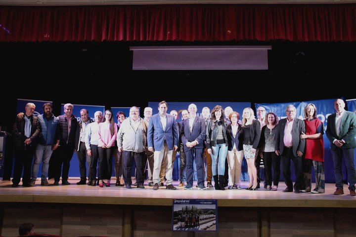 Domínguez se rodea de un gran equipo para seguir trabajando por el futuro de Jadraque y el bienestar de los jadraqueños