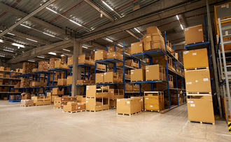 Mazda inaugura un almacén de recambios en Azuqueca de Henares