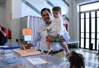 Paco Núñez se muestra convencido de que la ilusión traerá hoy el cambio que permitirá a Castilla-La Mancha avanzar hacia el futuro