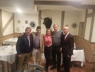 Roberto Cardo da una magistral lección de tauromaquia en el Cocido Taurino de Guadalajara