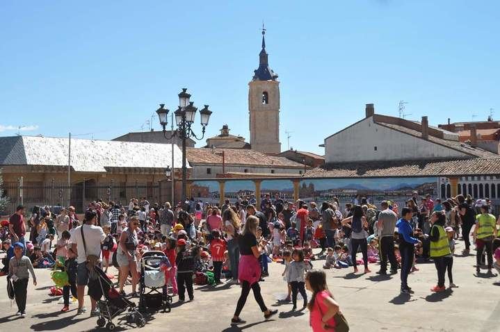 Yunquera de Henares celebra con éxito la X Marcha por la Integración Social, bajo el lema YO SOY ÚNICA ¿Y TÚ?