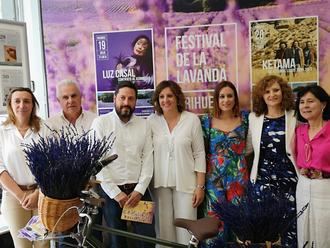 La Gran Vía madrileña se perfumó de lavanda briocense con la presentación del programa del Festival y los actos de la Floración