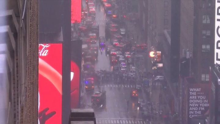 Un helicóptero se estrella contra un edificio en Manhattan