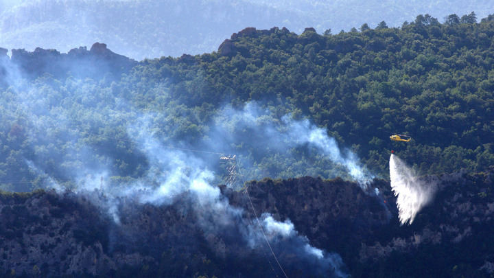 El incendio de Ribera de Ebro (Tarragona) afecta ya, en solo 6 horas, a 3.600 hectáreas y puede llegar...a las 20.000