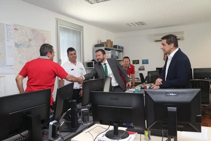 El consejero de Desarrollo Sostenible ha valorado el esfuerzo de los agentes medioambientales, los técnicos y los empleados de la empresa pública Geacam que combaten esta lacra