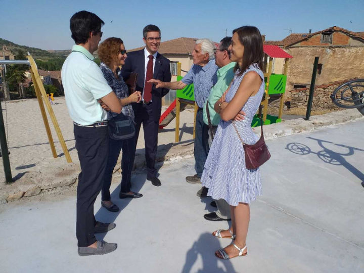 El Gobierno central subvenciona la contratación de 13 trabajadores en la zona de los Pinares del Ducado
