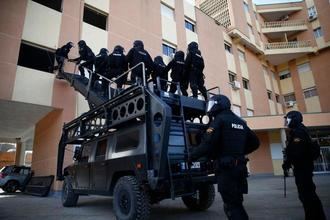 Los GEO de Guadalajara liberan a un hombre que se encontraba secuestrado en un piso de Seseña