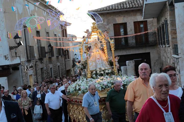 Almonacid de Zorita vivió ayer el día grande de su fiesta patronal en honor a la Virgen de la Luz