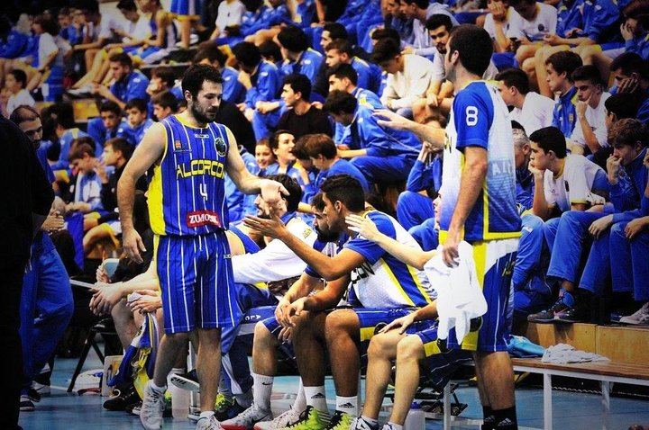 El escolta madrileño Rafa de la Morena, sexto fichaje del Isover Basket Azuqueca