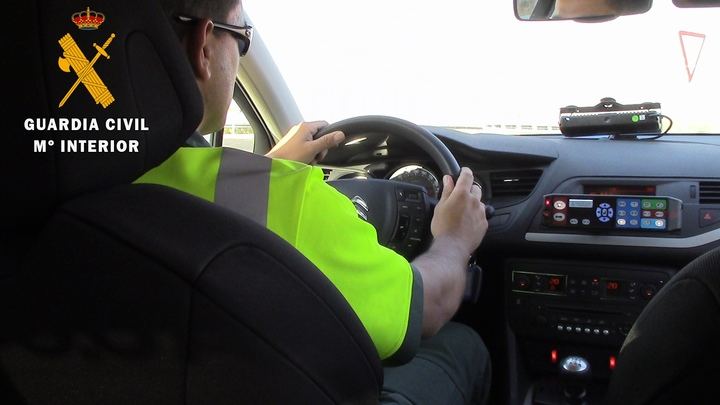 La Guardia Civil investiga a una persona por ir a 217 kms/h por una autovía de Toledo