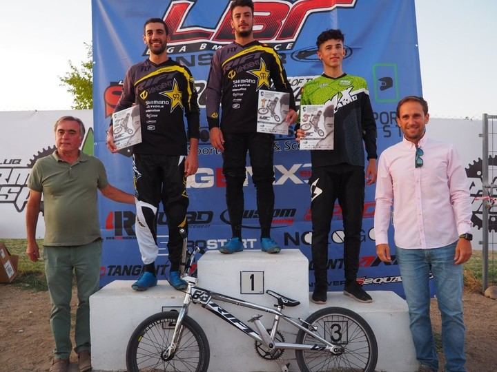 Gran nivel del BMX talaverano en la cuarta ronda de la Liga LBR disputada en el circuito de El Casar