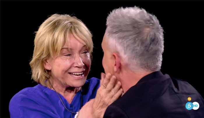 ¡HOLA! Mila Ximénez se rompe ante la visita de Kiko Hernández a 'GH VIP'