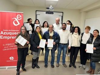Catorce desempleados obtienen diplomas en gestión de almacenes en Azuqueca