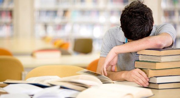 INFORME OCDE : España es líder en abandono escolar