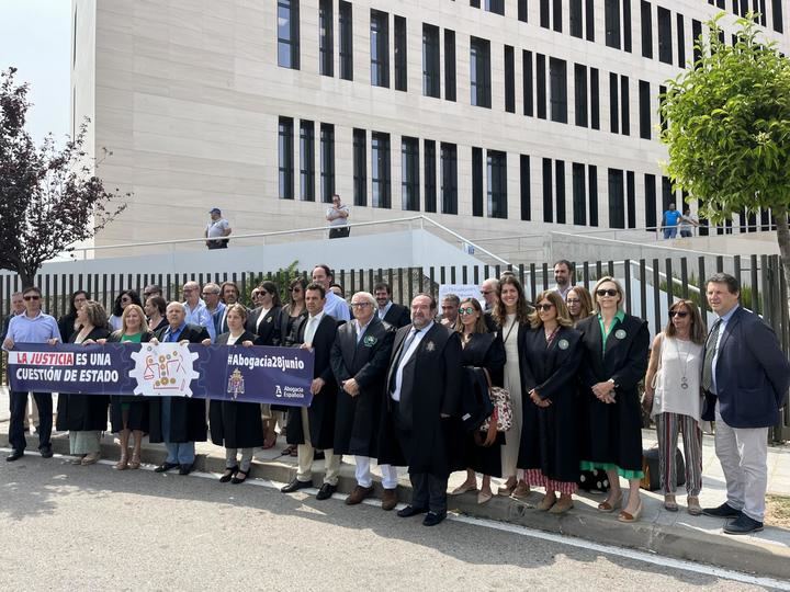 Abogados de Guadalajara solicitan al Ministerio de Justicia que acabe con la paralización en el mundo judicial