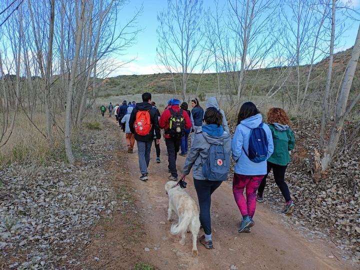 Más de 70 personas disfrutan ANDANDO POR GUADA de la mano de AIKE