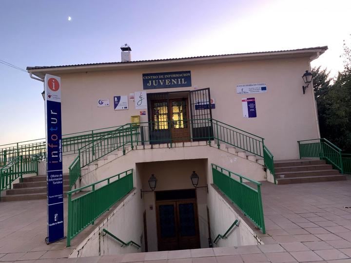 Albalate retoma en Aula Mentor para facilitar la reinserción o mejora laboral de personas adultas