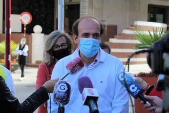 Albares afirma que al PSOE y a Page le importan muy poco los vecinos de Torrejón del Rey y de Castilla-La Mancha