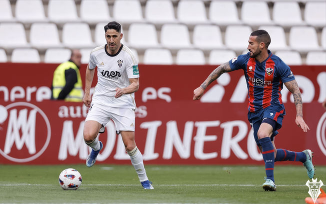 El Alba fue mejor pero empató en un partido en el que los detalles evitaron el triunfo