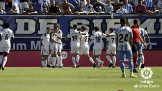 El Alba empezará la Feria como líder tras imponerse en La Rosaleda