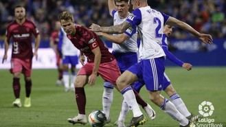 El Alba se impone en la noche de San Tomeu