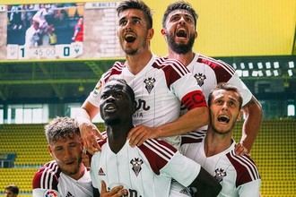 El Alba remonta y se lleva el partido ante el Villarreal B (1-2)