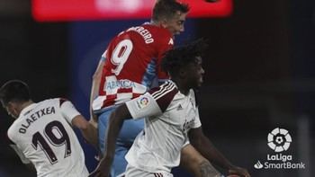 El Alba y los dulces lugares comunes