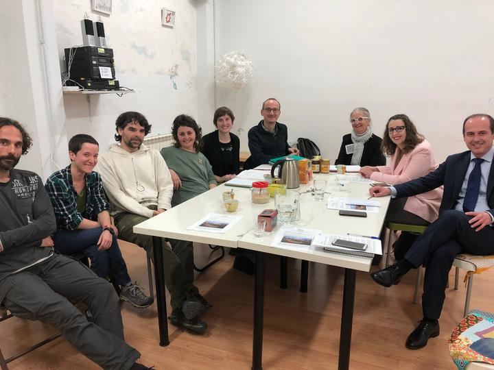 Alberto Rojo visita El Rincón Lento para conocer de cerca su labor en favor del consumo responsable