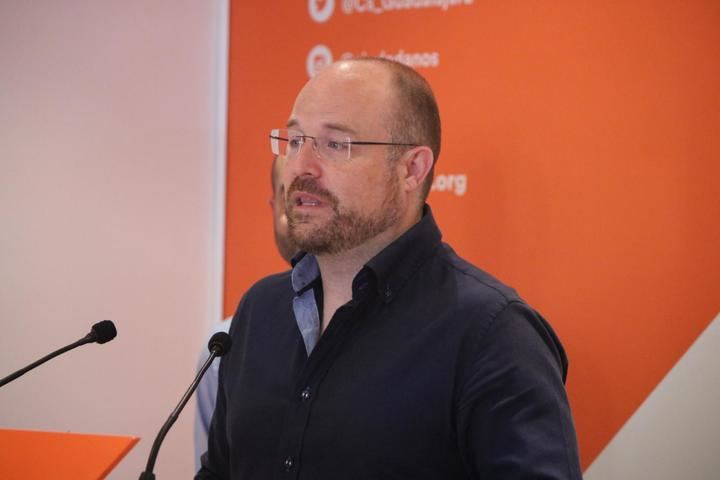 Ruiz (Cs) : “Según los datos del paro uno de cada diez parados nuevos en España es castellanomanchego”