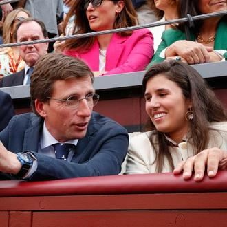 El alcalde de Madrid José Luis Martínez-Almeida y Teresa Urquijo se casarán el próximo 6 de abril