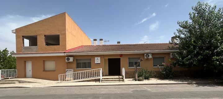 El PP de Almoguera pide al alcalde valentía y sensibilidad para asumir la responsabilidad de solucionar el conflicto de la vivienda de mayores