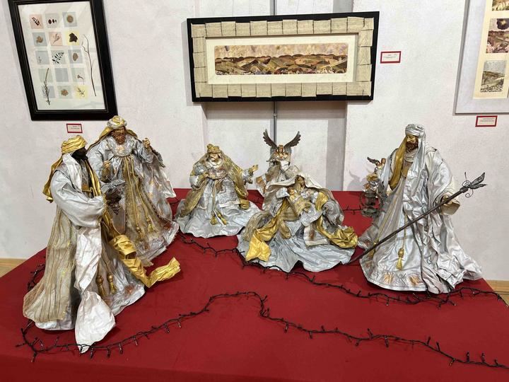 Almonacid recibe las fiestas con su mercadillo navideño y con una representación teatral infantil