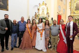 El locutor de Rock FM, Rodrigo Contreras, da el pistoletazo de salida a las fiestas de Almonacid