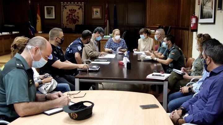 Alovera celebra una Junta Local de Seguridad Extraordinaria para analizar los GRAVES incidentes de la semana pasada 