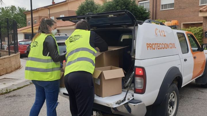 Alovera comienza la distribución de cinco mascarillas a todos los vecinos durante dos días