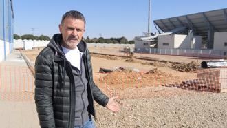 Alovera contará en breve con dos nuevas pistas de pádel y un pista de arena para varios deportes