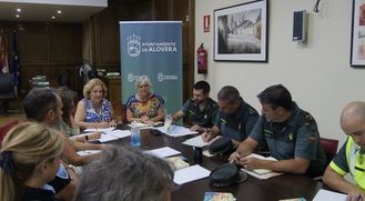 Alovera celebra junta de seguridad local para el dispositivo de fiestas