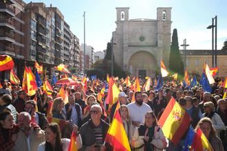 La manifestación de Guadalajara ha sido la más concurrida de CLM : Miles de guadalajareños se echan a la calle este domingo para decir NO a la AMINISTIA del PSOE