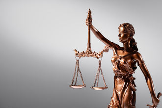 El caso de Pérez de los Cobos demuestra que “en un Estado de Derecho, las leyes están por encima de la política”