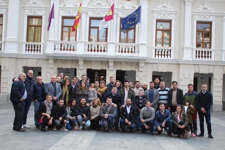 Andrea Levy afirma en Guadalajara que Sánchez no va a cambiar, solo los españoles podemos hacerlo sumando fuerzas y votando al Partido Popular el próximo domingo