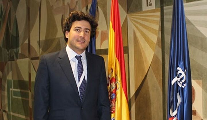 El expresidente de la Real Federación Española de Caza, Ángel López, encabezará la lista al Congreso de Vox en Guadalajara