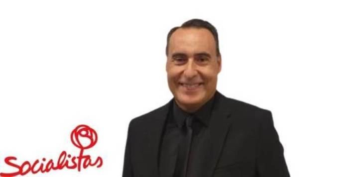 Antonio de Miguel acepta la propuesta de Sara Simón para ser candidato del PSOE a las Cortes