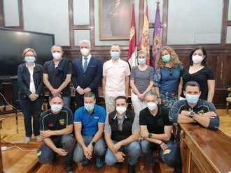 La Diputación de Guadalajara rinde homenaje a Antonio Santaolalla, un cuarto de sigo al servicio de la Institución