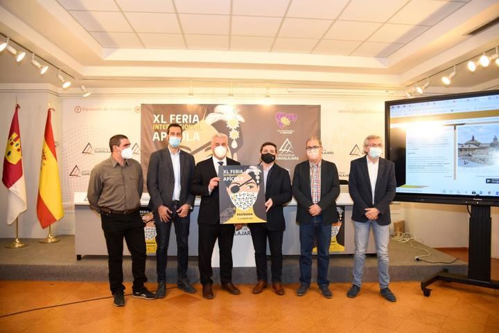 La XL Feria Apícola mantiene el número habitual de expositores en el nuevo formato telemático