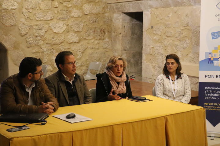 El COACM subraya la necesidad de legislar sobre un Plan de Ordenación del Territorio regional