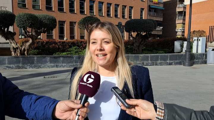 Asenjo exige la dimisión del alcalde de Albacete, Emilio Sáez, tras conocer su supuesta implicación en la filtración de exámenes de la policía local