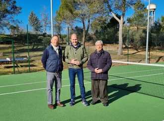 El Ayuntamiento amplía su línea de ayudas para las tres urbanizaciones de Pareja