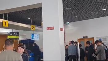 Unos 100 turistas españoles, atrapados en las Azores sin poder volver a España