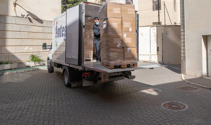 El Ayuntamiento de Azuqueca compra 150.000 mascarillas y entregará 10 en cada domicilio a partir de la semana que viene